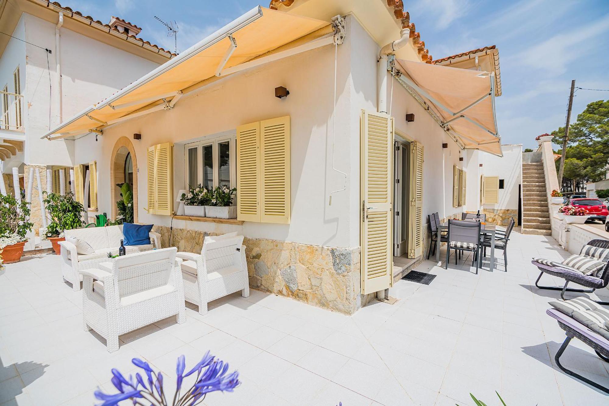 Villa Bambu Port de Pollenca Exterior photo
